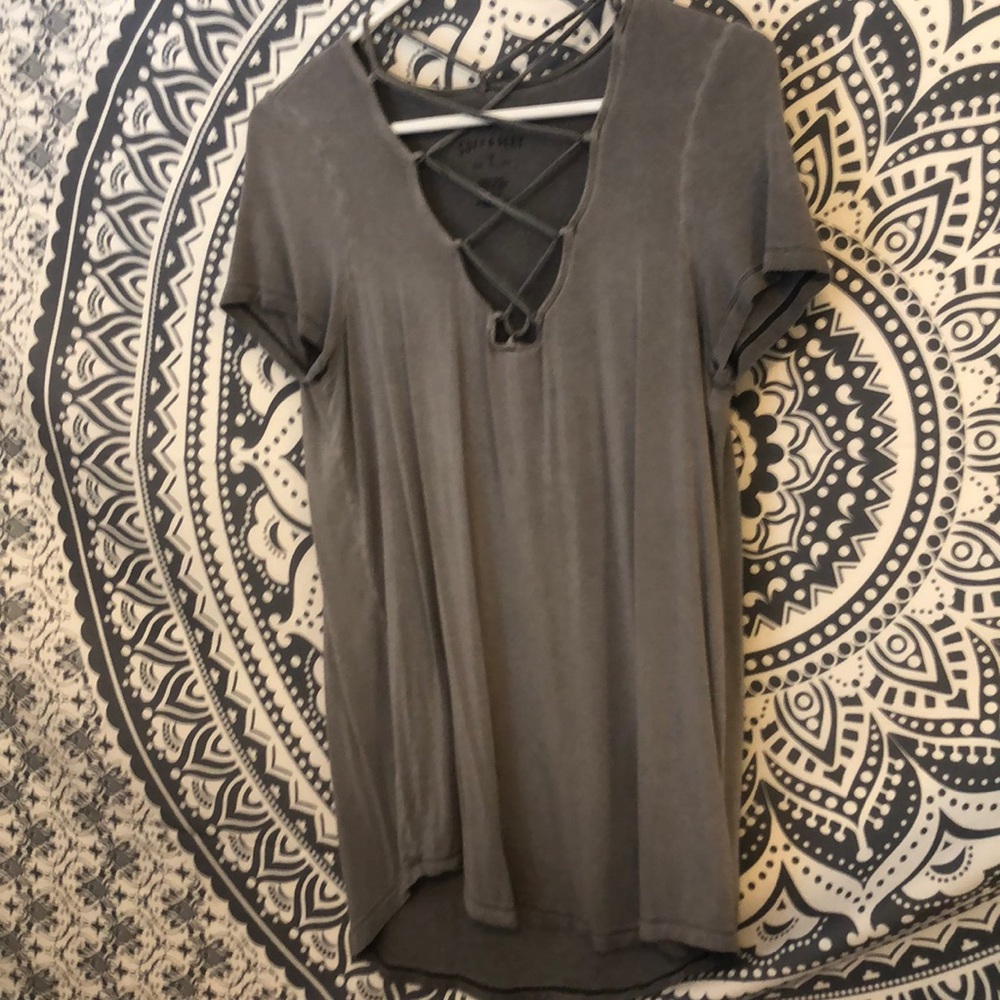 Short Sleeve American Eagle Criss Cross Front